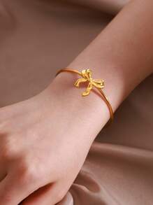 1 Pc Fashion Bow Open Bracelet For Women Gold Color Stainless Steel Geometric Bracelet Birthday Party Jewelry Gift Valentines,Mom,Mother,Mother's Day,Gift