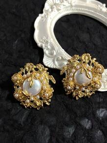 Pendientes de botón con flor vintage multicapa exagerada de perlas falsas de estilo barroco retro y de alta gama, adecuados para uso diario y de fiesta, regalo para el Día de San Valentín, Madre, Día de la Madre