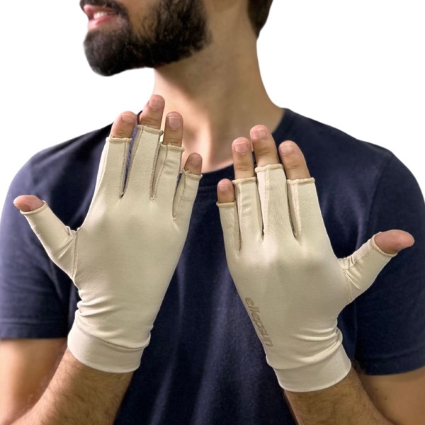 Luva Curta Com Proteção Solar Máxima UV50+ Dermatologica