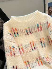 女士休闲百搭长袖圆领针织套头毛衣，适合圣诞节、新年以及秋冬季穿着。