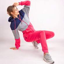 Women's ColorBlock Fleece SweatJacket And Jogger Sweatpants 2-Piece Fleece Suit