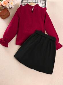 Conjunto de 2 piezas de niña de top de manga larga de lunares + falda bustier, cómodo y versátil conjunto infantil con encaje, volantes, mangas princesa y cinturón - Rojo - Ver 2