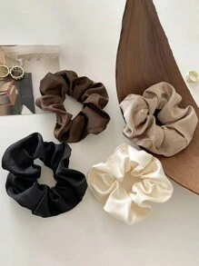 متعدد الألوان