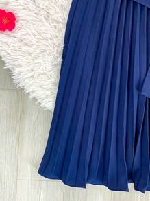 Pleated Midi Waist Elastex Dress - Navy Blue - View 2