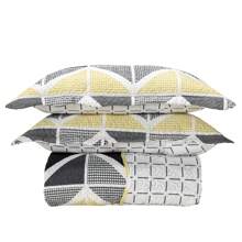 Boutis Ultrasonic Double-Sided 3-Piece Bed Cover Quilt Kit With Pillow Holder - Triangles - View 4