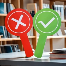 1pc Classroom Response Handheld Paddle, Double-Sided PVC Correct & Incorrect Answer Indicator - Educational Teaching Tool For Student Engagement And Feedback (1 Design, Red On One Side, Green On The Other),Back To School - Multicolor - View 2