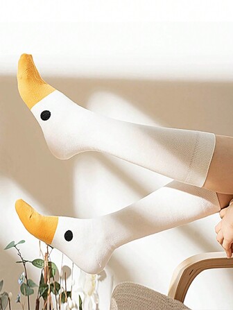 1 Pair Duck Design Women's Knee High Socks, Cozy