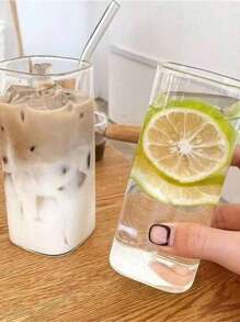 1buc 250/400/500mL Ceașă din sticlă borosilicată pătrată simplă pentru ceai cu lapte, băuturi reci, potrivite pentru restaurante, bucătărie, hoteluri, magazine de băuturi reci, Anul Nou, festival de primăvară, adunări, etc. Poate fi folosit ca ceașcă de apă din sticlă, cafea cu gheață Cana, ceașcă de suc, ceașcă de lapte, ceașcă de ceai etc. Potrivit atât pentru vară, cât și pentru iarnă (Datorită problemelor de iluminare, pot exista diferențe de culoare, ceea ce este un fenomen normal)