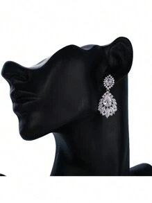 1pair Bride's European & American Style Elegant And Classic Waterdrop Cubic Zirconia Earrings, Luxurious And Exquisite Ear Studs For Bridal Dress Royal Halloween - Silver - View 5