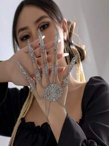 1pc Punk Gothic Style Exaggerated Finger Chain, Nail Back Chain With Conical Tassel, Fashion Accessories - Multicolor - View 2