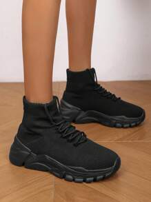 New Women Breathable Mesh Black Slip-On Casual Shoes, Soft And Comfortable, Mid-Top Sock Shoes, Fashionable And Simple, Versatile Leisure Sneakers, Soft Bottom, Lightweight And Comfortable, Walking Shoes, Travel Shoes - Black - View 3