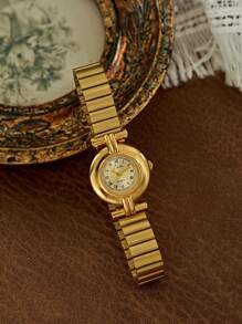 1 Piece French Retro Gold Small Dial Women's Watch Fashionable And Elegant Exquisite Small Waterproof Quartz Watch Suitable For Daily Wear, Dinner And Other Occasions To Decorate The Wrist Roman Scale Dial Women's Watch