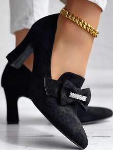 Damen schwarze High Heel Schuhe, mit Strass Schleife Dekor, Slip-On Pumps mit spitzer Zehenform, bequeme Schuhe für Lässig & Party - Schwarz - Übersicht 4