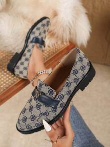 2025 Autumn Ladies' Elegant Blue Vintage Floral Pattern Flat Round Toe Loafer Shoes With Metal Buckle (Shoe Vamp Pattern Random)