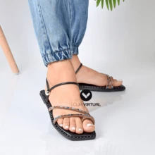 Women's Flat Sandal Model 050 With Comfortable Shiny Rhinestone Straps Launching 2024 - 黑色 - 查看 2