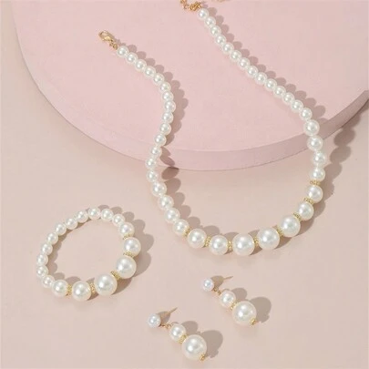 极简主义小众设计单层珍珠儿童项链、耳环和手链套装
