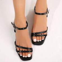 Summer Outdoor Sandals For Women - Square Toe Leather Flats With Ankle Strap, Low Heel, Buckle Closure & Cross Design - 黑色 - 查看 9