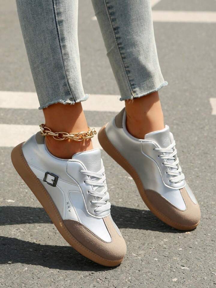 Budget casual shoes store