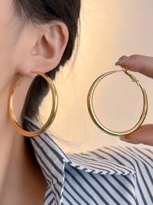 1 paire de grandes boucles d'oreilles classiques, Design minimaliste à la mode, boucles d'oreilles circulaires polyvalentes adaptées à un usage quotidien