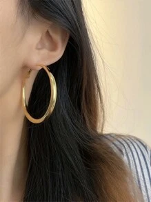 1 paire de grandes boucles d'oreilles classiques, Design minimaliste à la mode, boucles d'oreilles circulaires polyvalentes adaptées à un usage quotidien