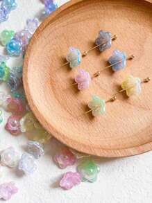 50 piezas Cuentas de flor de campana de acrílico con degradado, cuentas sueltas pequeñas de flores de trompeta Mabelle iridiscentes / lirio del valle / lirio / pequeña flor para accesorios DIY de joyería, pulseras, adornos colgantes - Mezclar colores aleatoriamente - Ver 4