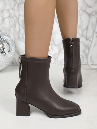 女式中筒靴，欧美时尚长靴，女士时尚踝靴和短靴，黑色、米色、棕色，后拉链，适合春秋冬季，粗跟，皮革，休闲户外散步