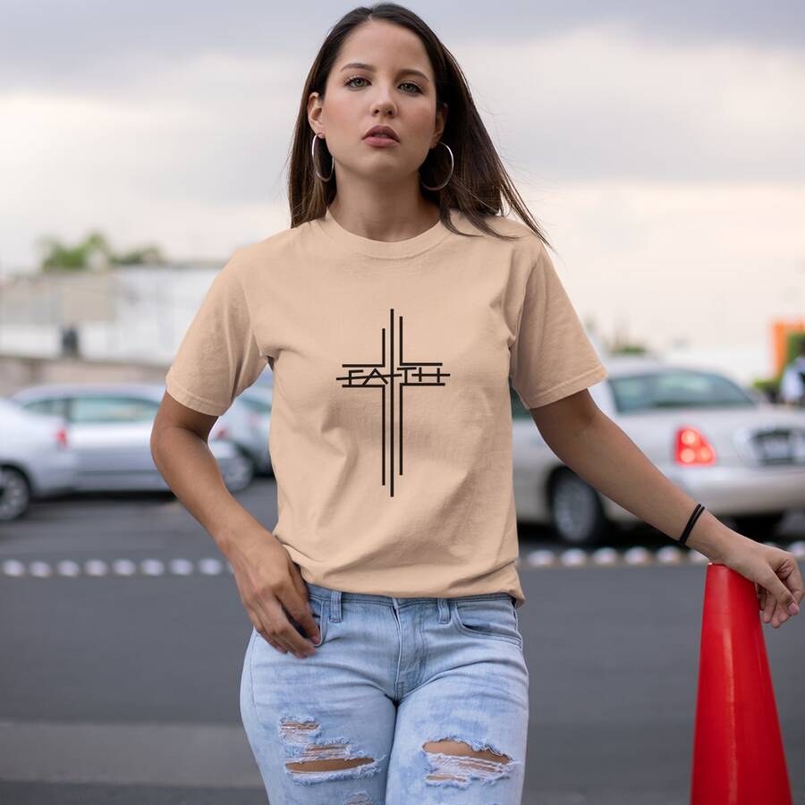 Short Sleeve Cotton T-Shirt Faith Cruz Print Women's Fashion Round Neck - 卡其色 - 查看 1