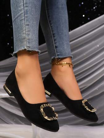 Flat Pointed Toe Slip-On Loafers For Women, New Soft Sole Low Heel Comfortable Non-Slip Casual Shoes With Rhinestones, Lightweight Breathable Solid Color Flats (Suggest Ordering One Size Up For Wide Feet)