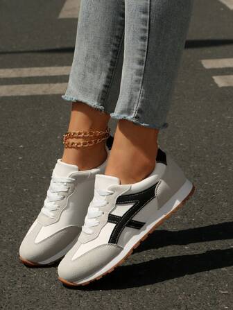 Fall/Winter Versatile All-Season Casual Wear For Young People! Crafted With Premium Leather And Suede Panels, Meticulously Stitched For Durability And Aesthetics. Featuring Signature Lettering Accents, Round-Toe Low-Top Design, Flat And Lightweight For Casual Sports Wear.,Sneakers For Women