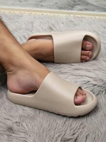 Męskie wygodne miękkie podeszwy antypoślizgowe proste kapcie, wszechstronne codzienne sandały plażowe w pomieszczeniach zamkniętych