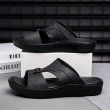 Nuevos sandalias cómodas, de moda, minimalistas, ligeras y versátiles para hombre