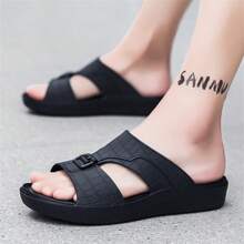 Nuevos sandalias cómodas, de moda, minimalistas, ligeras y versátiles para hombre