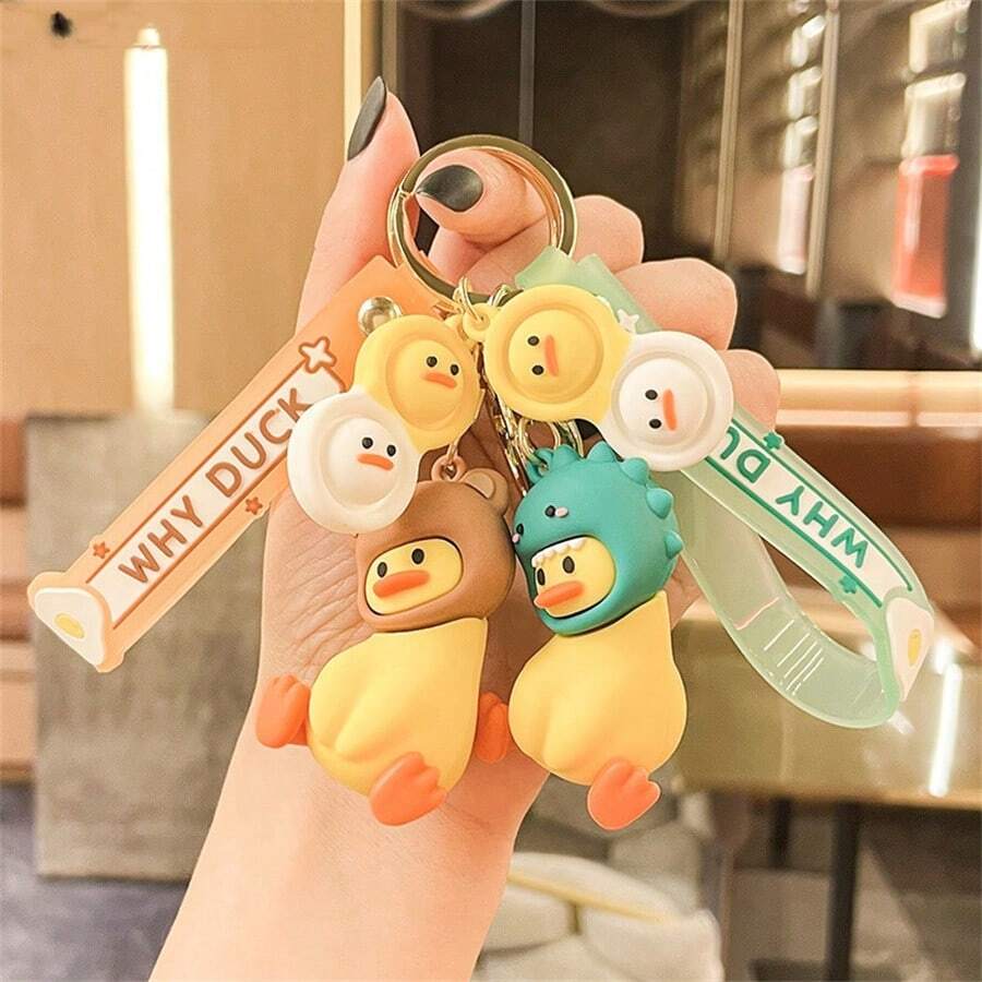 1个倾斜鸭子钥匙扣，汽车挂件，情侣优雅礼物，包包配饰 - 彩色 - 查看 1