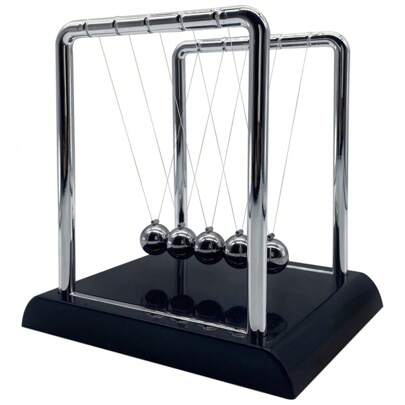 Bola de balance oscilante Newton con base negra, accesorio de aprendizaje de física divertida, juguete de escritorio para aliviar la ansiedad, decoración del hogar y la oficina - regalo de cumpleaños y fiesta de Navidad