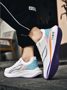 Sportschoenen voor heren 2024 Nieuwe zomerloopschoenen Casual mesh sneakers Schokabsorptie en ademend