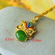 1pc Natural Canadian Jasper, White Jade, Enamel Inlaid Lion Pendant, Gold-Plated Craft Gem Inlaid Necklace Pendant, Fashion Jewelry, Women's Necklace Jewelry, Gem Necklace, For Her Holiday Gifts, Quartz Crystal Gifts - View 4