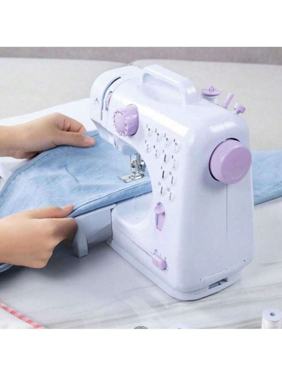 Mini Household Multifunctional Sewing Machine With Portable Foot Pedal Composite 12 Stitches - Bivolt - Multicolor - Ver 1