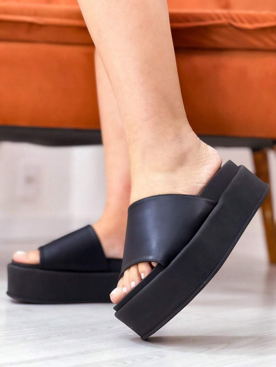 Birken Thay Women's Flatform High Sandal - 黑色 - 查看 1