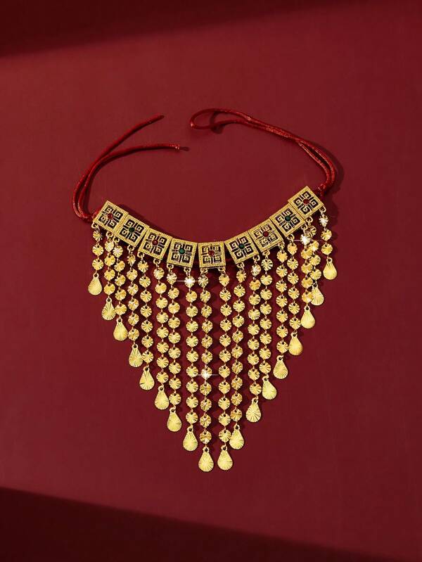 1pc Style Elegant Luxurious Golden Retro Metal Children Necklace, Suitable For Outing, Party, Date, Christmas And Other Occasions