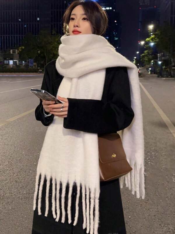 1pc Solid Color Women's Winter Scarf,  Winter Warm Neck,Autumn And Winter New Tassel Long Scarf, High-End And Thickened Warm And Cold Resistant Multifunctional Shawl Scarf, Suitable For Daily Use By Men And Women Accessories Women
