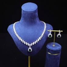 手工製作女士珠寶套裝，銀色經典水滴形和葉形鑲嵌鋯石項鍊耳環套裝，白金電鍍銅配AAA級鋯石，優雅奢華的婚禮派對服裝套裝 - 套裝 - 查看 16