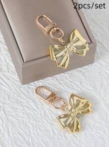 2pcs Metal Bowknot Keychain, Stylish Unisex Silver Accessory,Gift For Couples & Best Friends Valentines