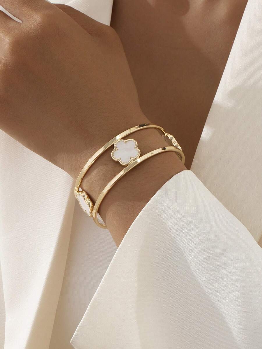 1pc Elegant Lucky Clover Double-Line Design Opening Bangle For Women - White - View 1