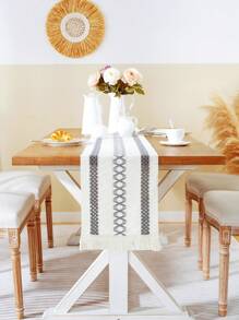 1pc Farmhouse Crochet Patchwork Table Runner, Boho Style Coarse Linen Coffee Color Geometric Pattern, Vintage Charm, Comfortable And Elegant For Coffee Table, Sideboard, Cabinet Cover, Home Decor, Suitable For Kitchen, Dining Room, Dinner Party, Wedding, Bridal Shower, Christmas, Thanksgiving - Multicolor - View 9