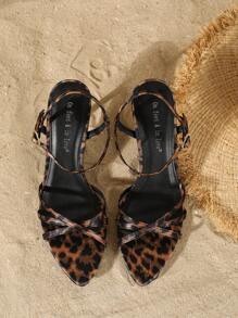On feet& in love Giày cao gót đế xuồng thanh lịch mũi nhọn quai chéo cho nữ, phù hợp với váy và đám cưới, mùa hè - Cà phê nâu - Xem 7