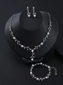 4-teiliges Perlenschmuckset Im Japanischen Und Koreanischen Stil, Bestehend Aus Halskette, Ohrringen Und Armband, Perfektes Hochzeits- Und Party-accessoire Für Frauen