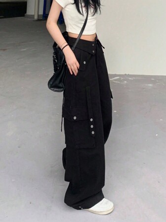 休闲纯色翻盖口袋侧边工装裤