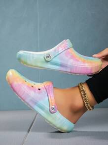 CIVHOM Women's Tie-Dye Pattern Clogs, Slip On Lightweight Two-Way Wear Garden Clogs, Non-Slip Summer Beach Slides