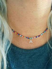 1 件时尚优雅淑女风格白色油滴卡通 26 个字母吊坠，彩虹色塑料珠项链，可调节链条适合日常佩戴，送给女朋友、妻子、母亲、家人、朋友的礼物 - 彩色 - 查看 8