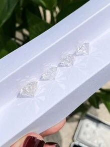 1 stuk High-End 1 karaat D-GH kleur Moissanite losse, fantasierijke geslepen asymmetrische driehoekige diamant voor sieradeninstellingen - ring, oorbellen